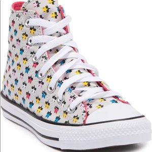🆕 Converse High-Top Star Sneakers